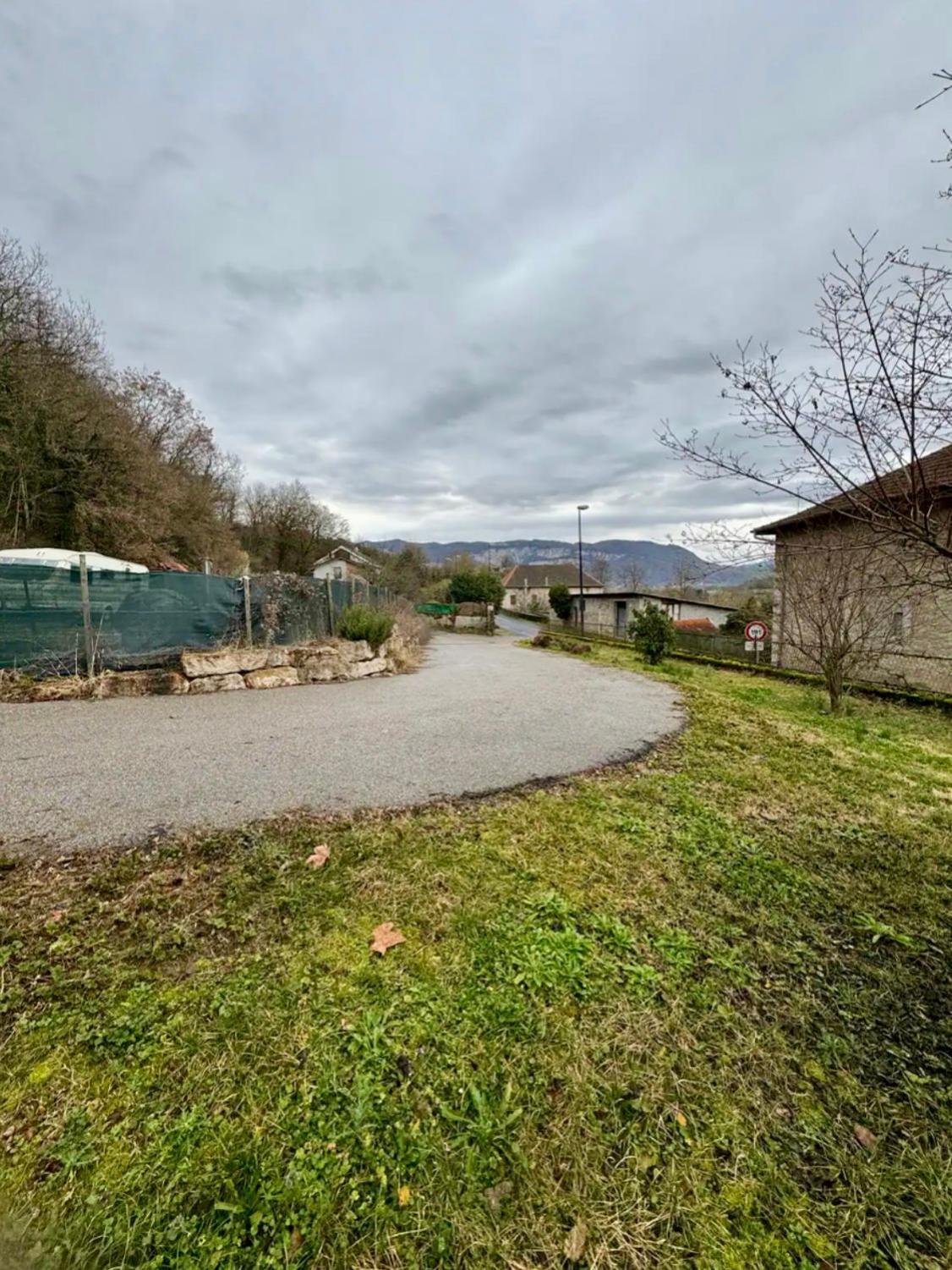 Apartment La Viarhona A Bregnier-Cordon Exterior photo